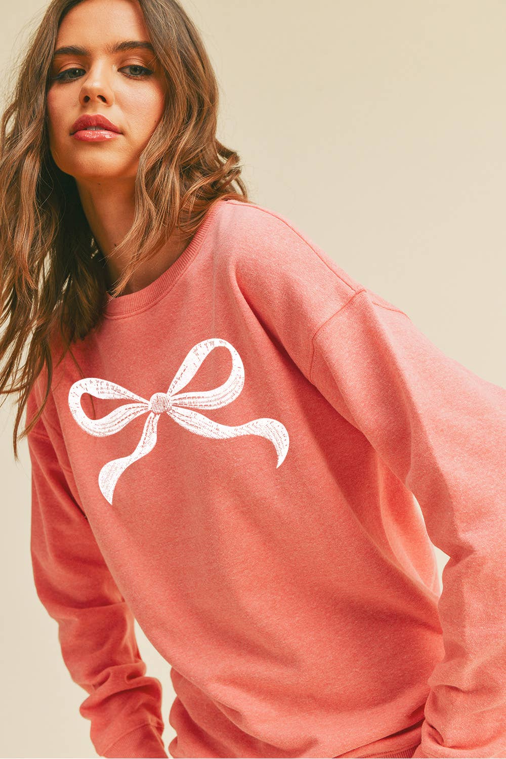 Honestee - Venta al por mayor Sudadera estampada - Mujer - Sudadera gráfica de manga larga con lazo9