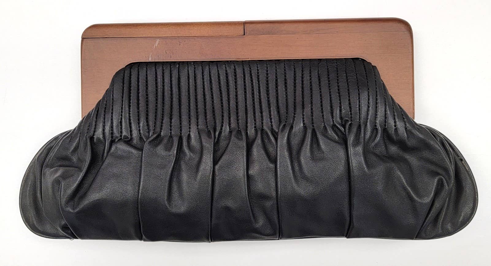 Ricki designs – wholesale Clutch bag – women's – LEATHER CLUTCH WOOD FRAME0