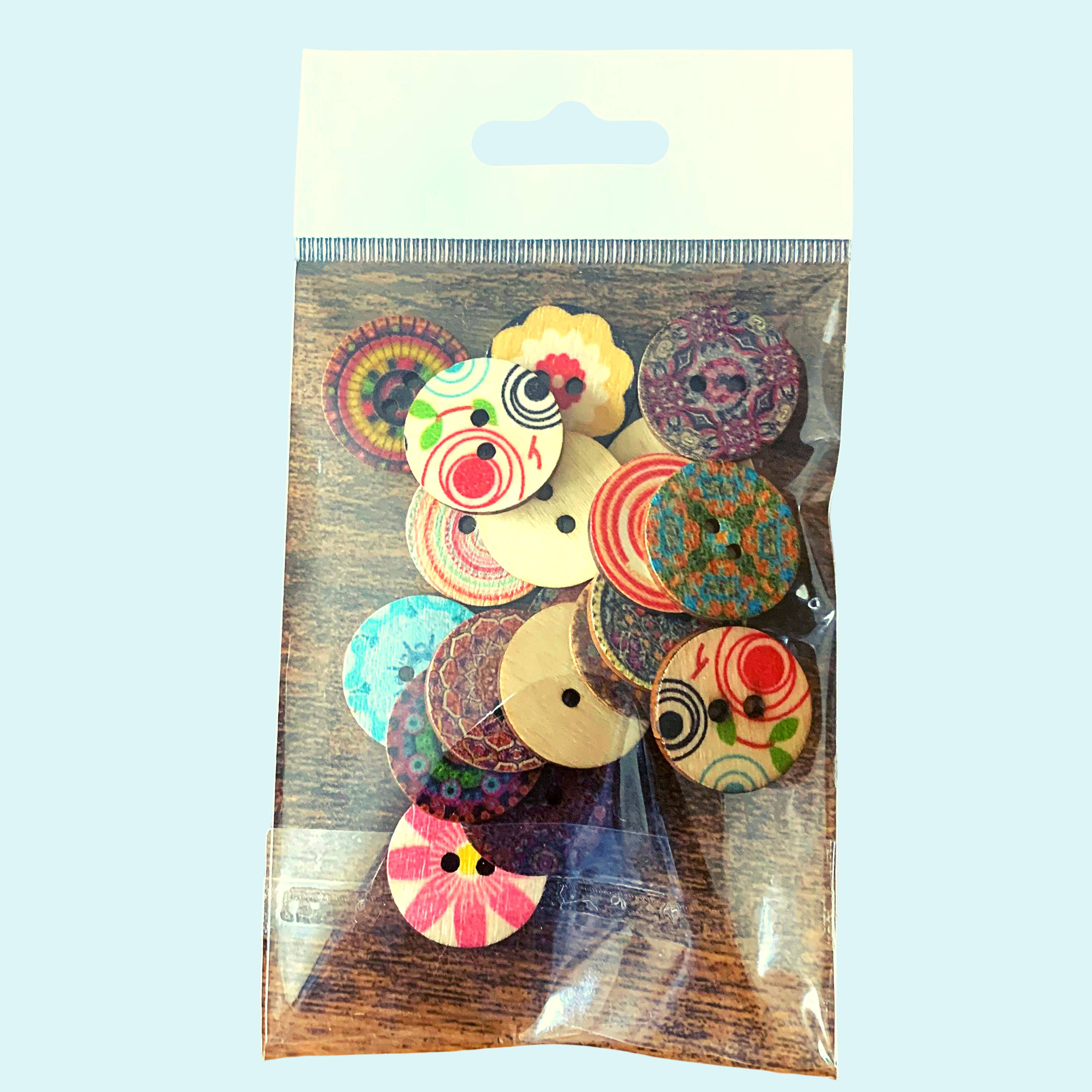 Magnifique Hearts – wholesale Sömnadsknappar/Snap – Förpackning med träknappar för detaljhandel, 1,5, 1,9 och 2,5 cm3