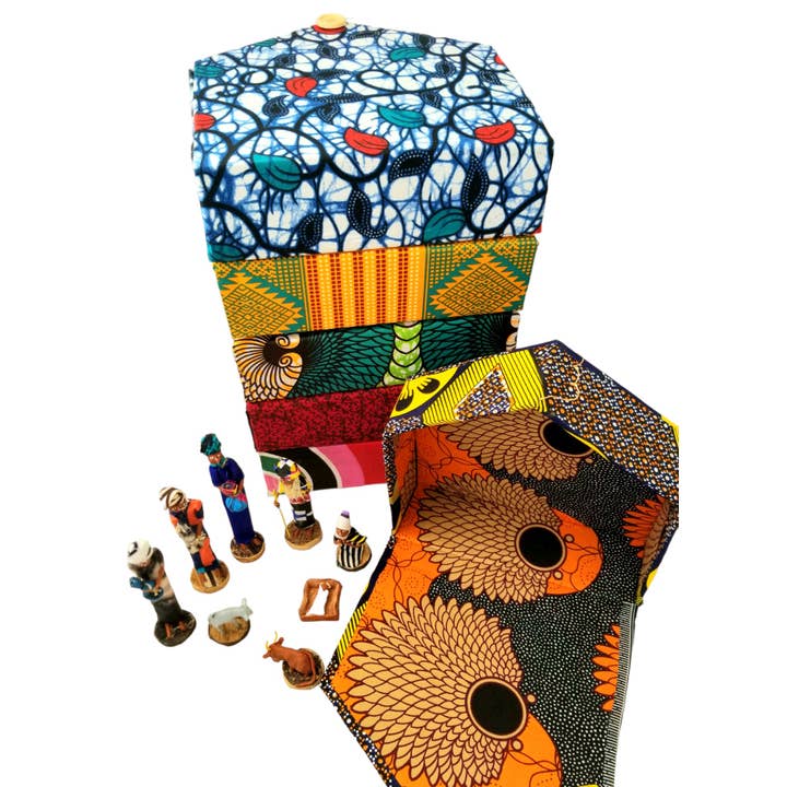 Crèche africaine Kitenge fabriquée en Ouganda pour la vente par Sedona Spirit