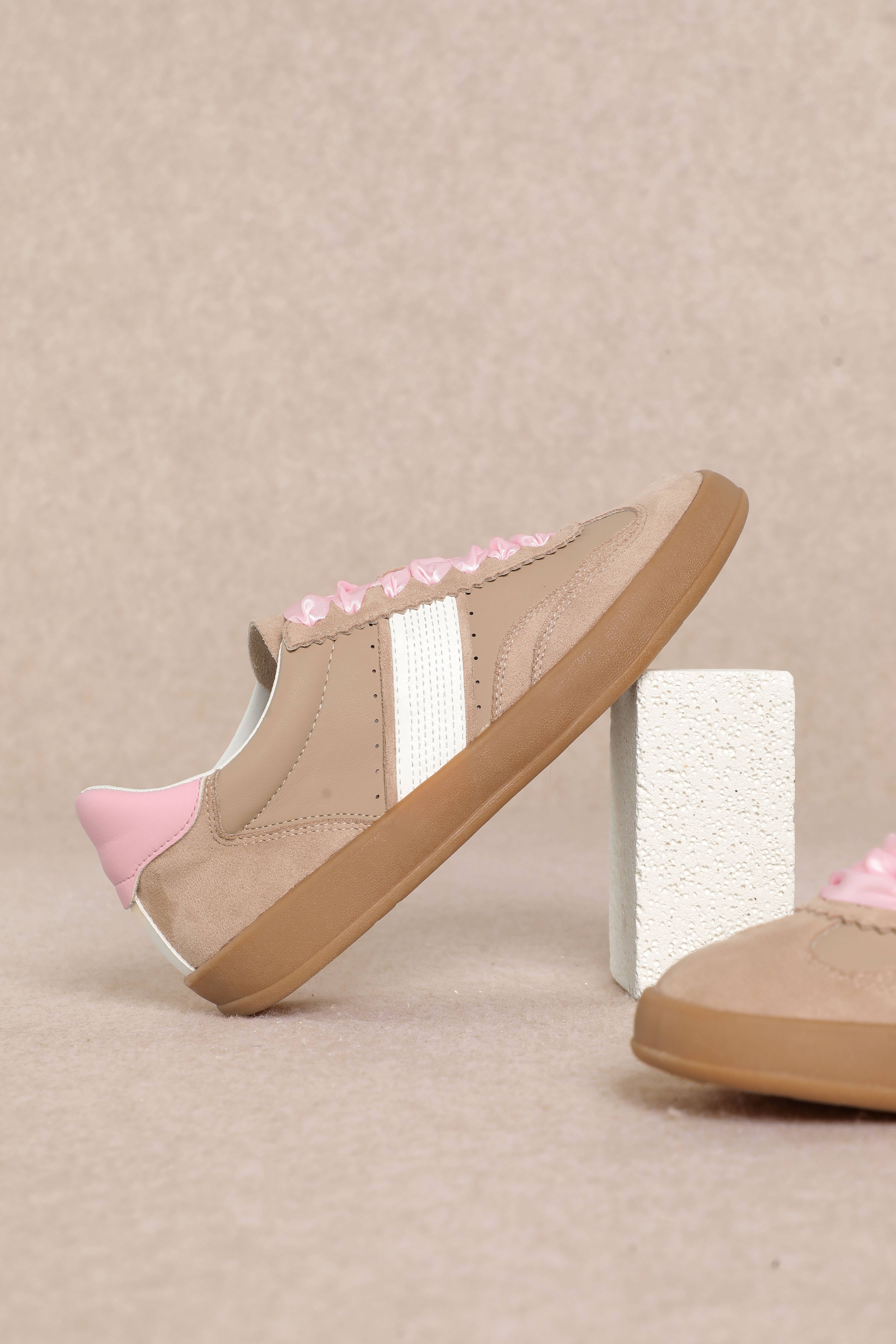 CCOCCI - Wholesale Lifestyle Sneakers - Women's - DIXIE SNEAKER SIDE STRAP LACE-UP COURT23