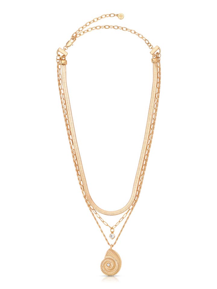 Collar con colgante de concha de Nautilus en capas para venta al por mayor de Ettika