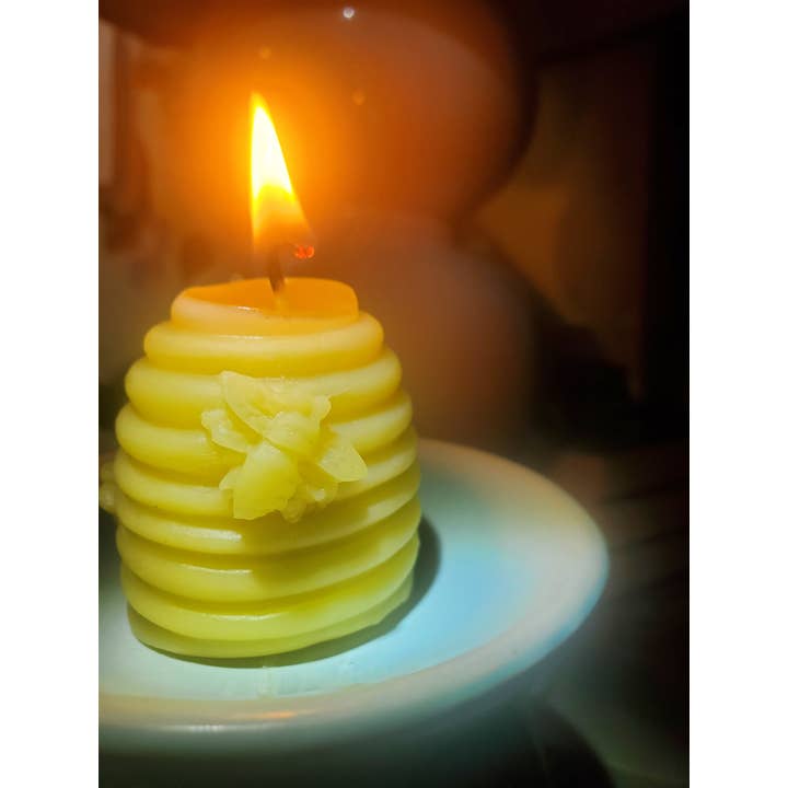 Medium Candle for wholesale by Sweet Sesh