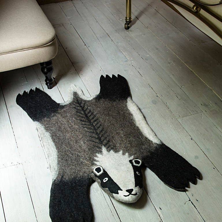 Sew Heart Felt – Tapete - Crianças e bebés por atacado – Tapete Billie Badger1