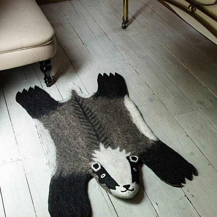 Sew Heart Felt – Tapete - Crianças e bebés por atacado – Tapete Billie Badger1