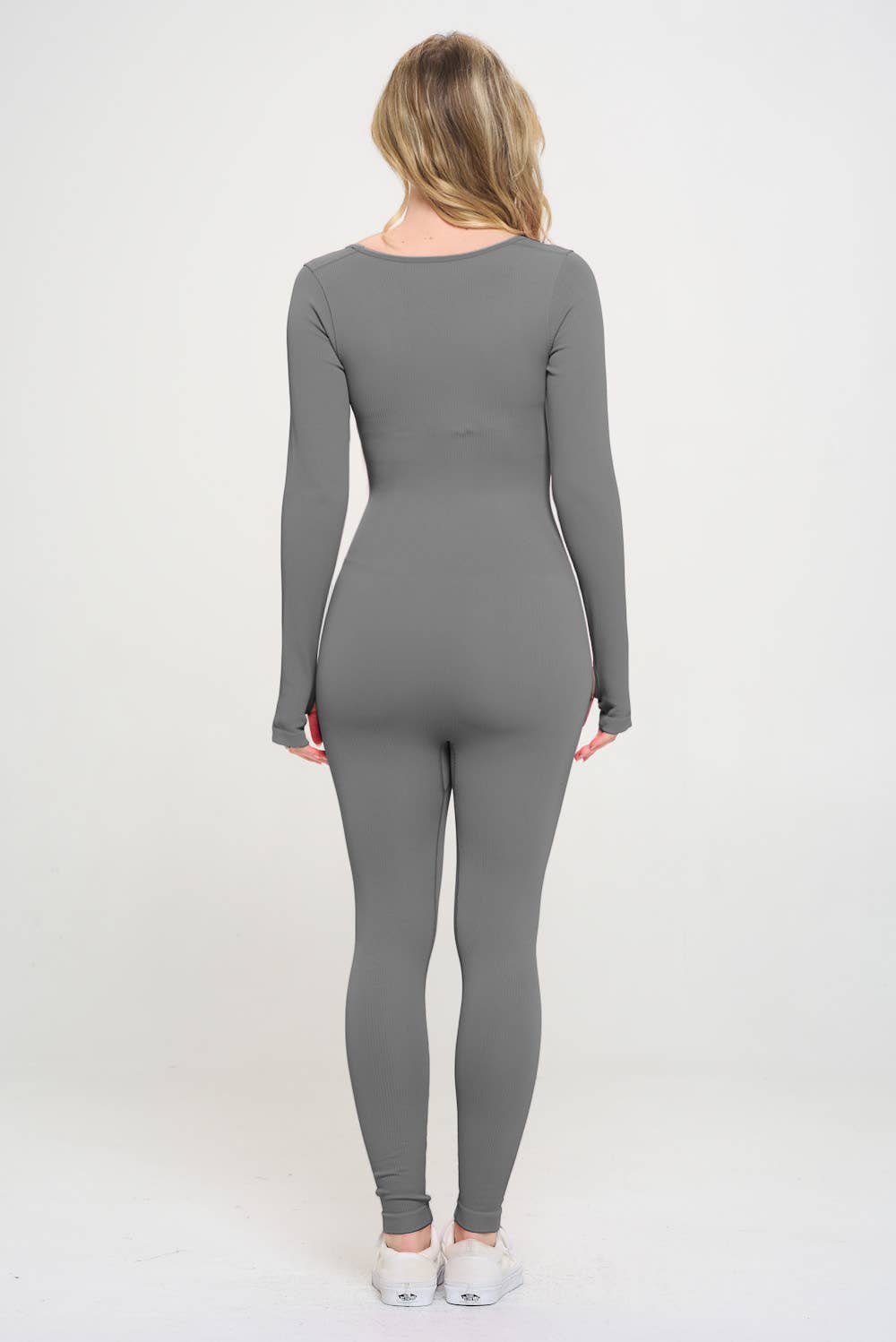 otos active – Großhandel Unitard – Damen – Langärmliger, figurbetonter Jumpsuit aus Rippstrick YS92405