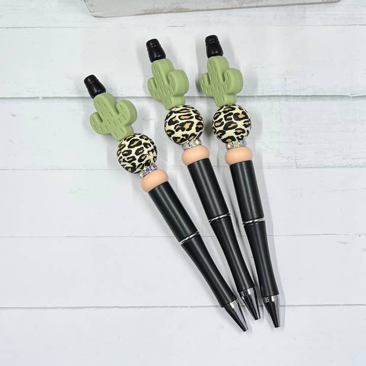 Collection de stylos Leopard Cactus Western *Prêt à expédier* pour la vente par Spark Sunshine Designs