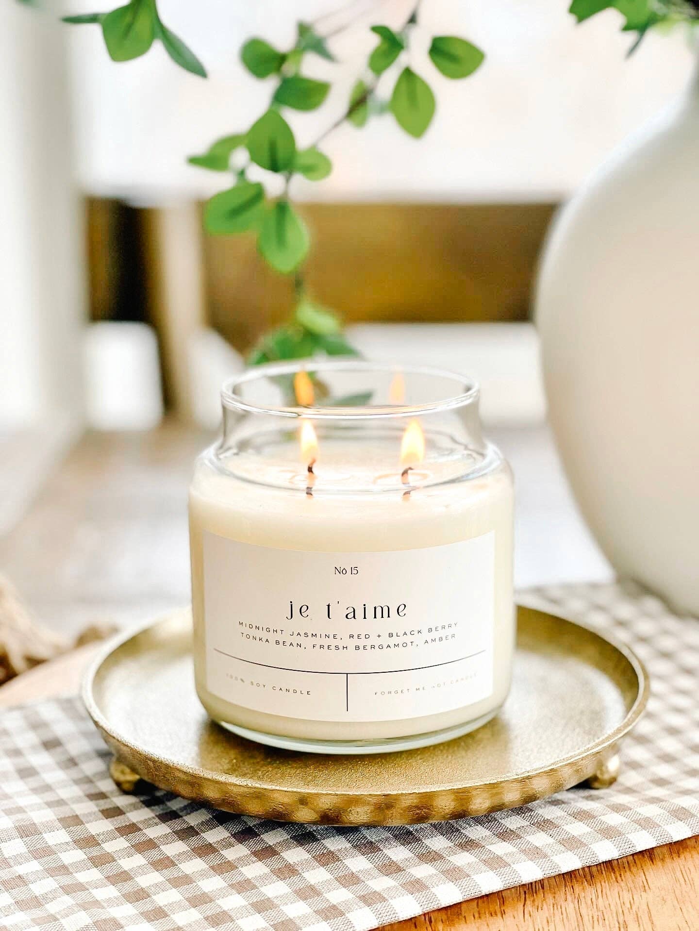 Forget Me Not Candle - Wholesale Jar/Filled Candle - Je T'aime 22 oz Glass Candle – Sold as a Case Of 32