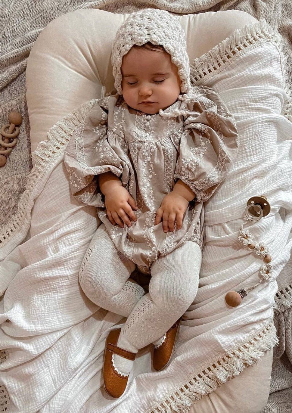 Laney + Sy – Bodysuit - Bebé por atacado – Body de Bordado Quinn3