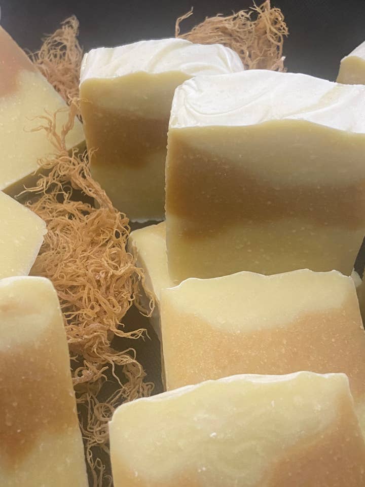 Honey & Sea Moss Bar for wholesale by Soap perfection