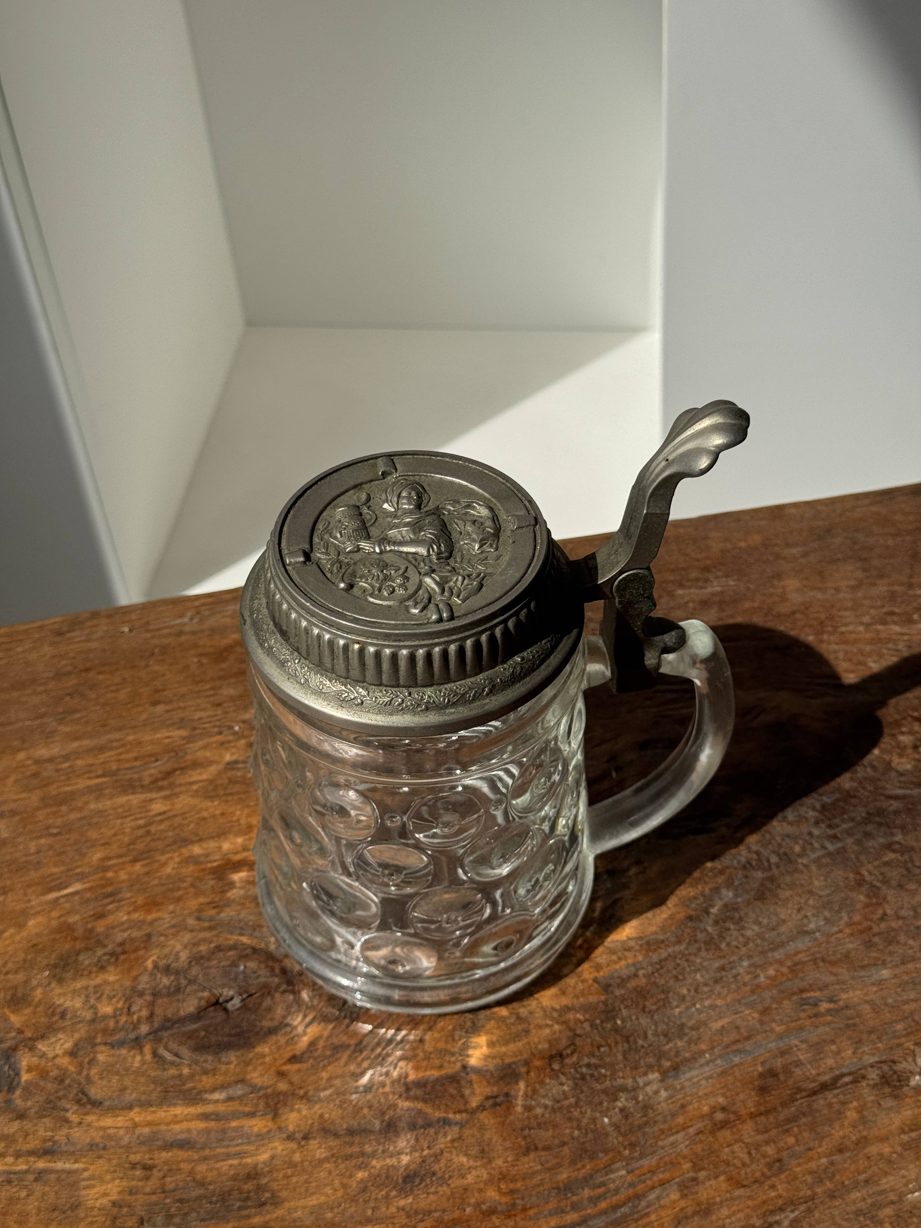 Office Objets - Wholesale Beer Glass/Mug - Alsatian beer mug with figurative pewter lid7