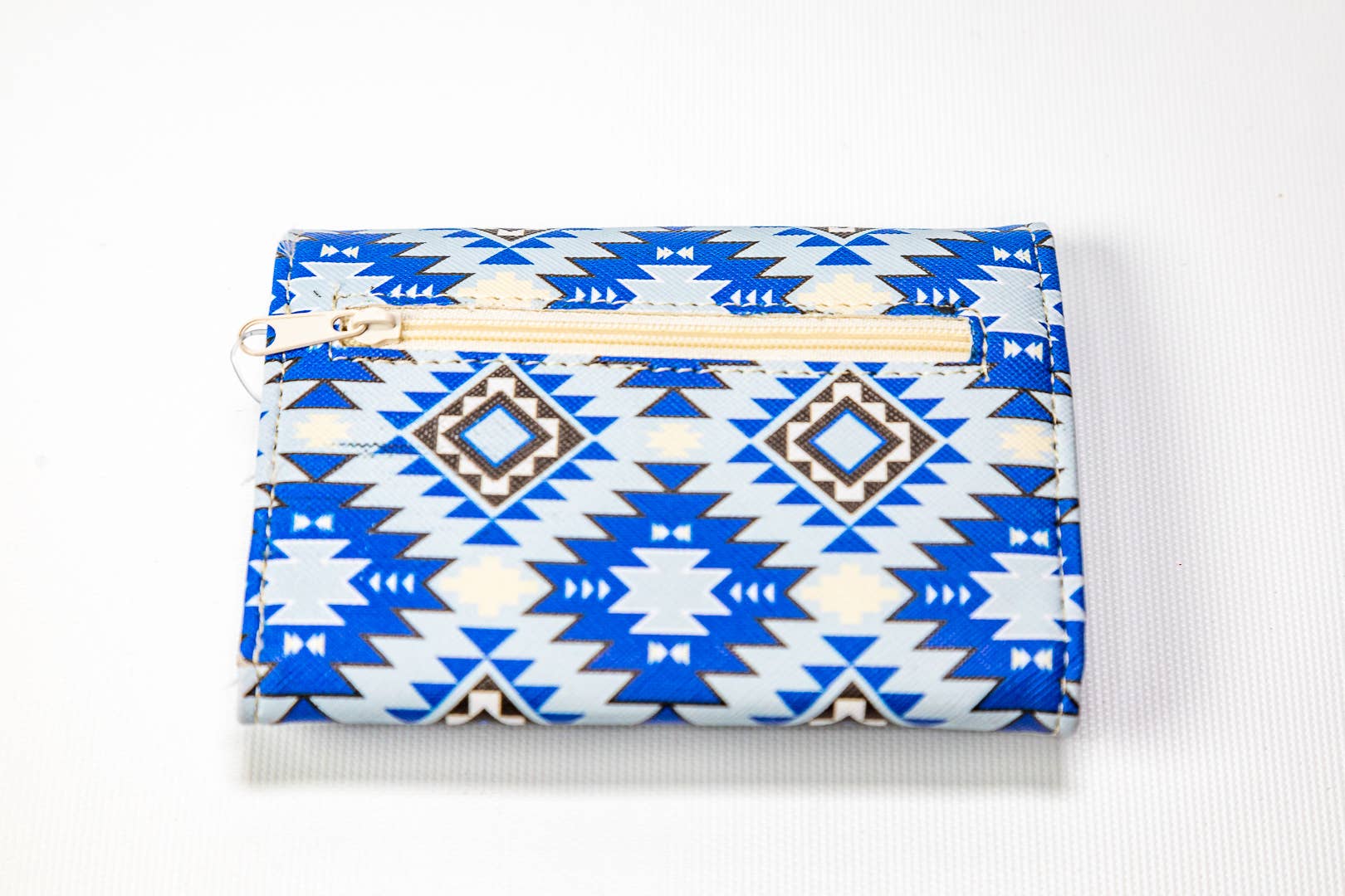 Flag Matrix Inc - Wholesale Wallet - Women's - Twila 5" Tri-fold Native Wallet3