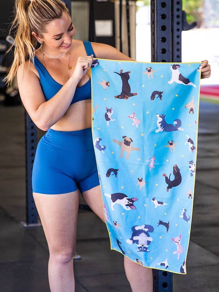 Chiots de yoga pour la vente par Cheeky Winx