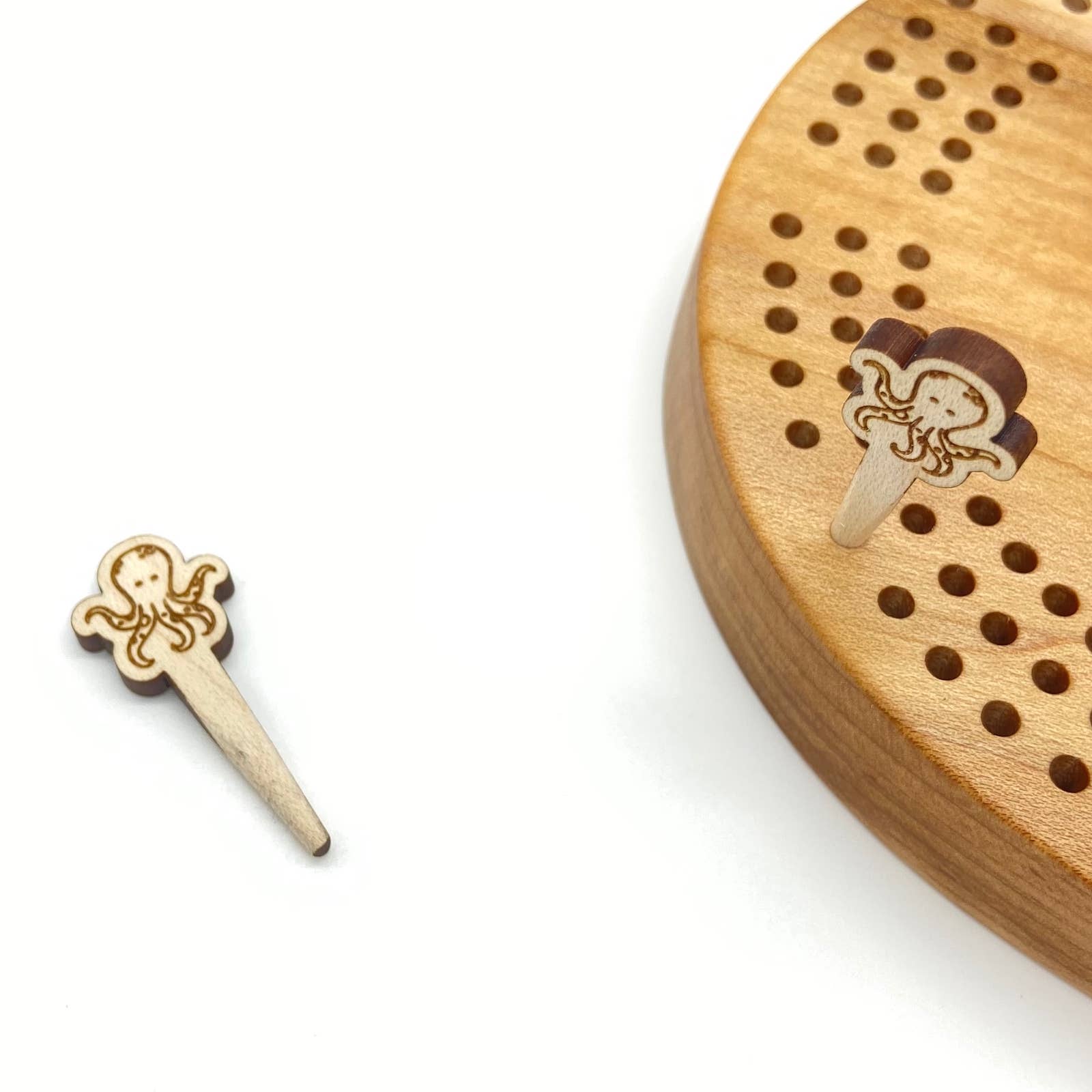 Cast & Carve - Venta al por mayor Juegos de mesa - Pinzas para cribbage, diseño de vida silvestre y cualquier diseño personalizado68