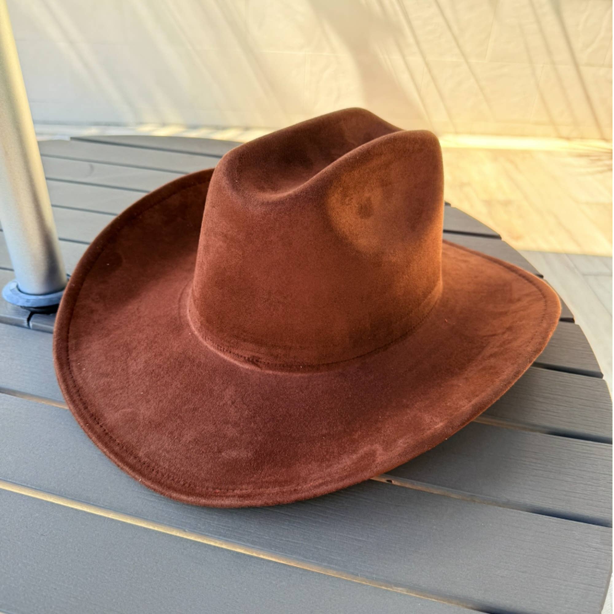 Queens INC - Wholesale Cowboy Hat - Women's - 🤠 Vegan Suede Cattleman Cowboy Hat21