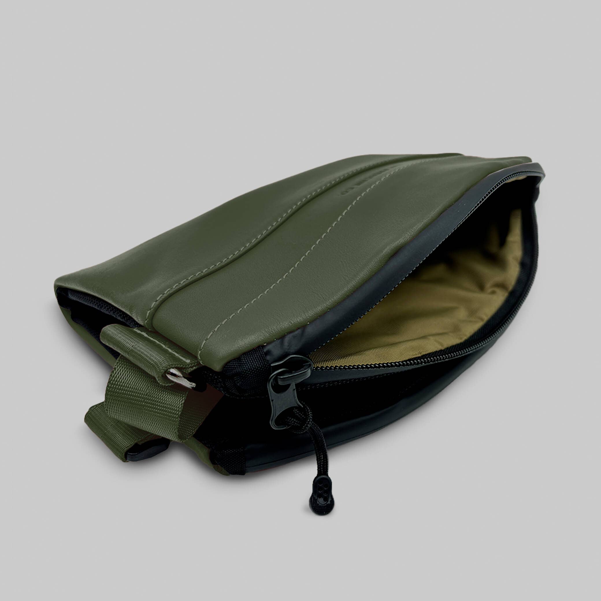 The Frenchie Co. - Vendita all'ingrosso Borsa a tracolla - Donna - Aroma 3 in 1 Zaino/Tracolla Mini13