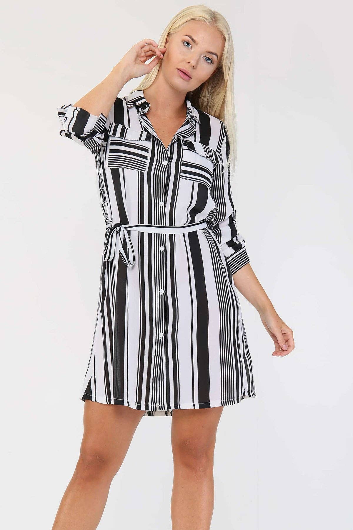 BLACH OCH VIT Svart och vit randig Georgette skjorta klänning för wholesale på Faire0