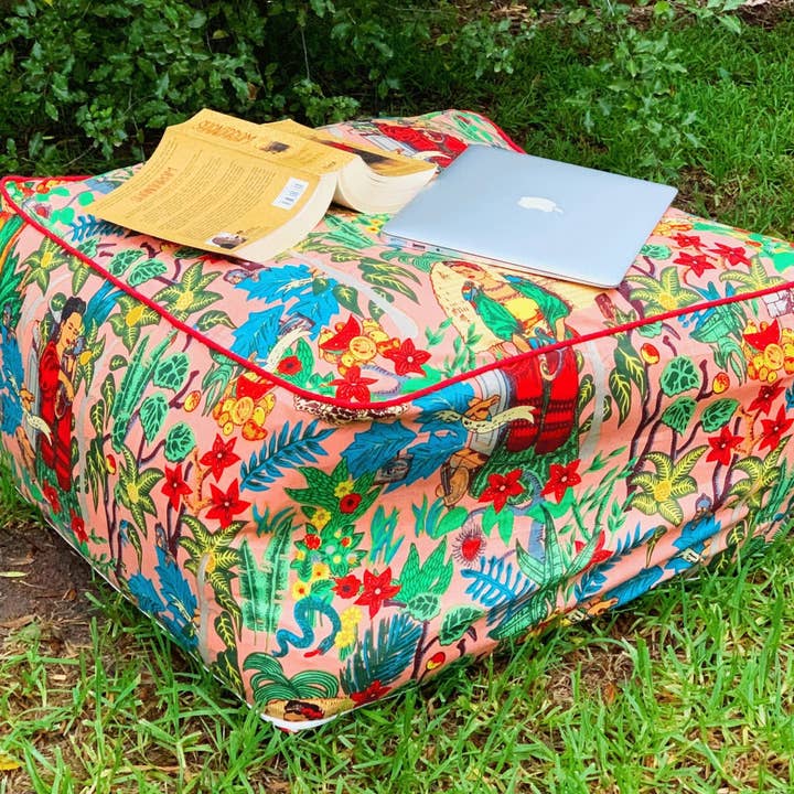 Housse de Coussin Ottoman Marocain en Lin - Frida Pêche pour la vente par Glamthread