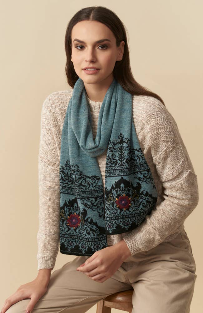 WUAMAN - Alpaca - Wholesale Scarf - Women's - Isabela Alpaca Scarf | Hand Embroidery | Fall0