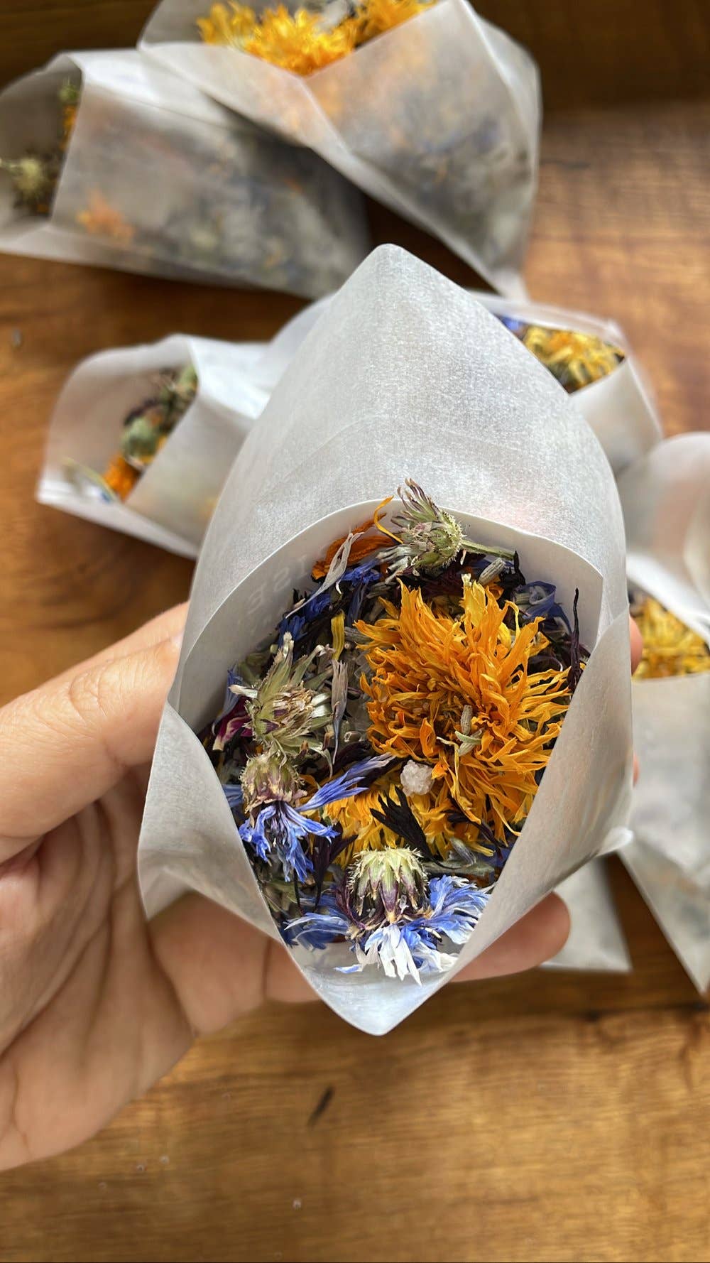 Root Rise Farm & Apothecary - Wholesale Bath Salts - Flower Bath of your Dreams3