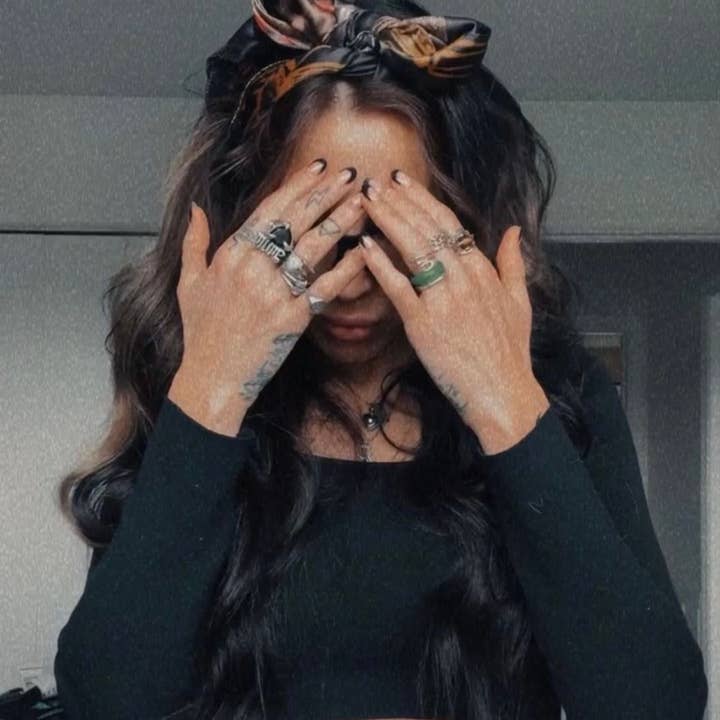 Lisa Fernandes - Wholesale Scarf - Women's - Women's Printed Hair Scarf4