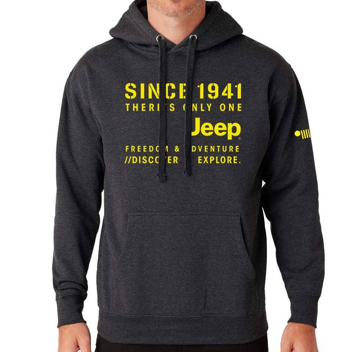 Jeep® Stencil Hoodie Herr - Heather Charcoal för wholesale av Detroit Shirt Co.