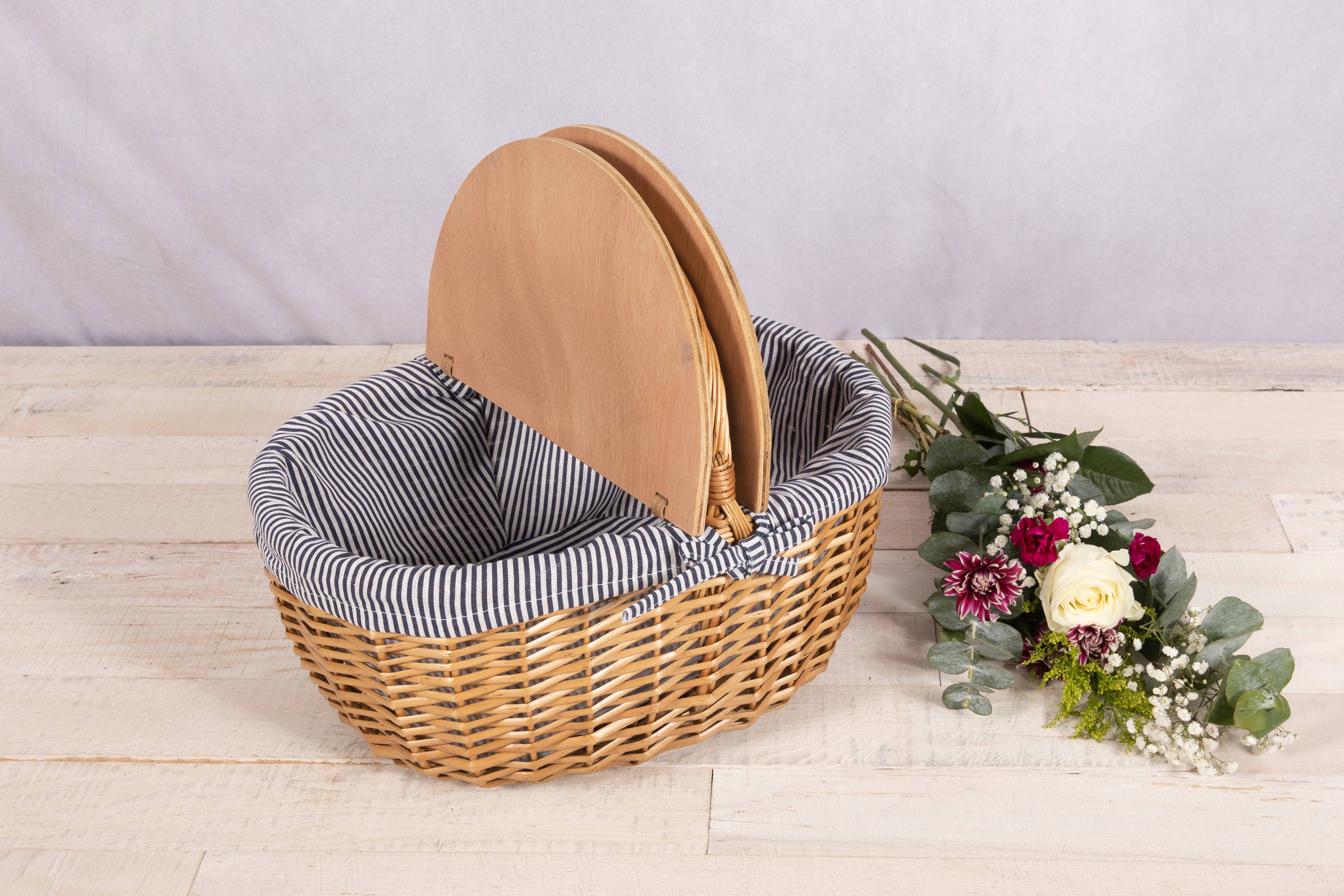 Picnic Time Family of Brands - Wholesale Picnic Basket - Country Vintage Picnic Wicker Basket6