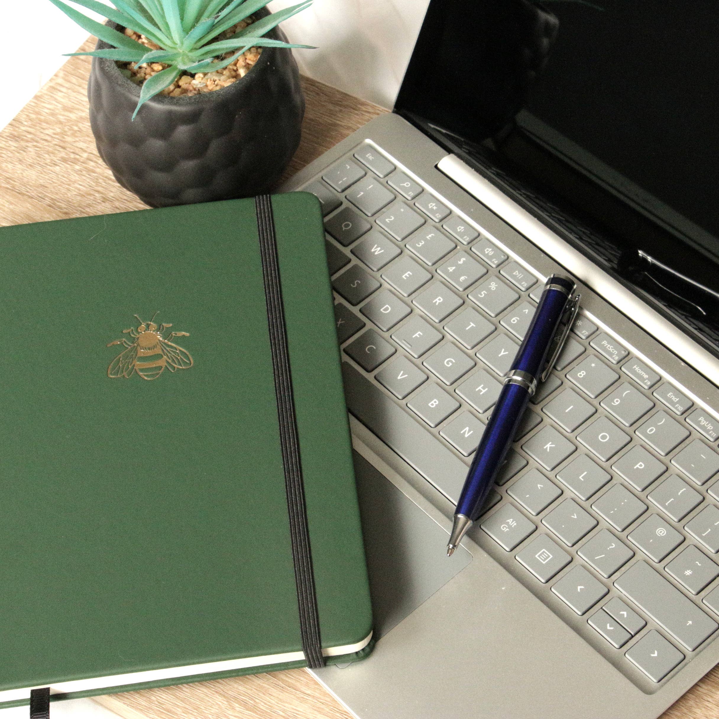 Dalaco - incorporating David Aster - Wholesale Notebook - Bee Embossed Lined A5 Notebook Green1