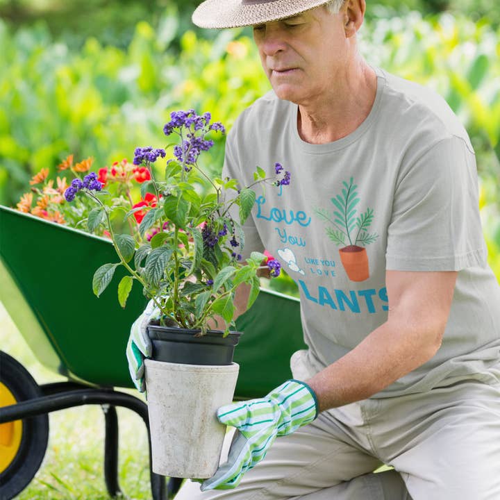 Chemise I Love You T-shirt à manches courtes Like You Love Plants pour la vente par The Graceful Dragonfly