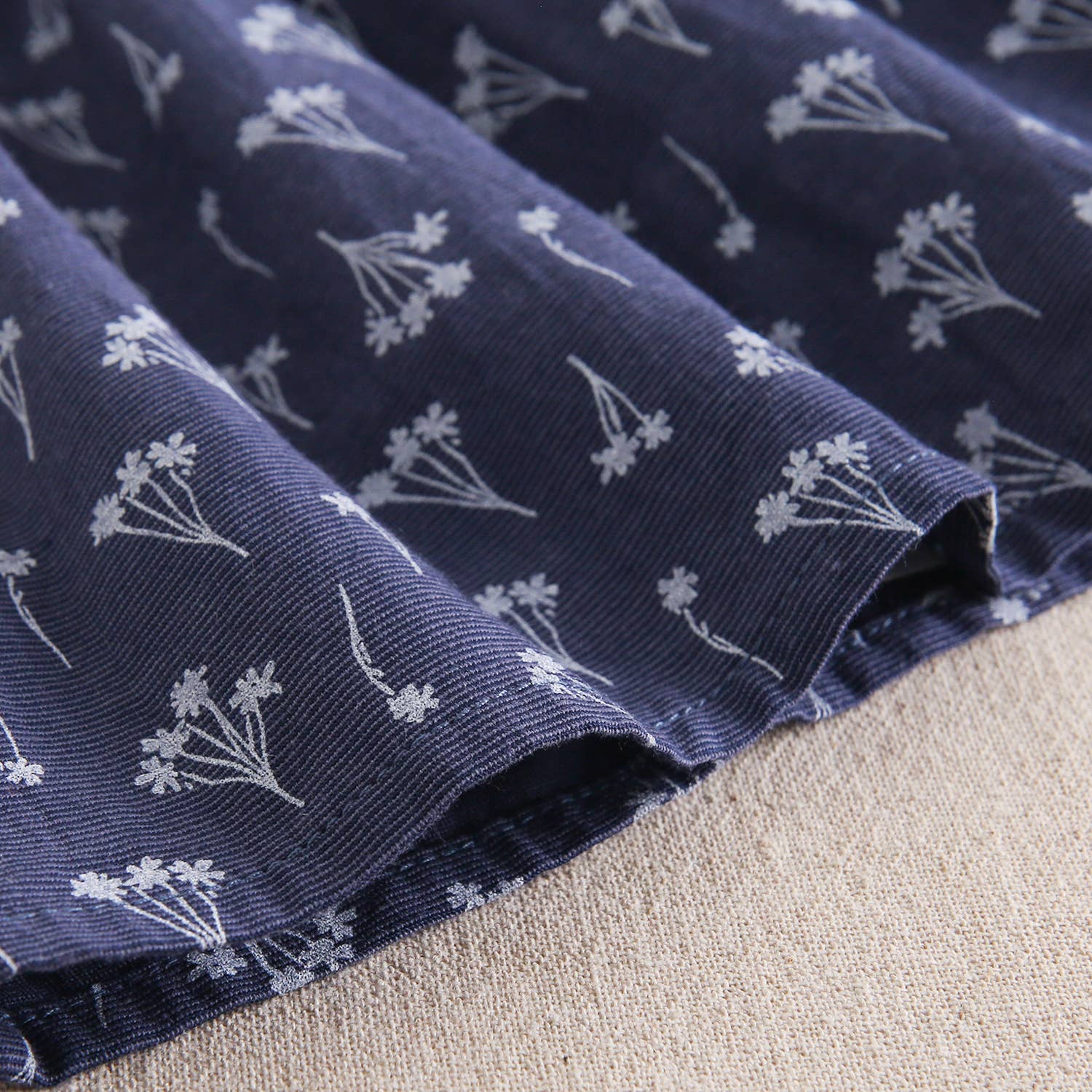 Dadati – wholesale Dress – Kids – Navy blue dress with floral print and ruffle collar7