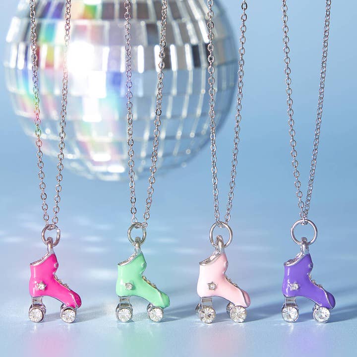 Collar retro con forma de patines de los 90 para venta al por mayor de Lucent Studios Ltd