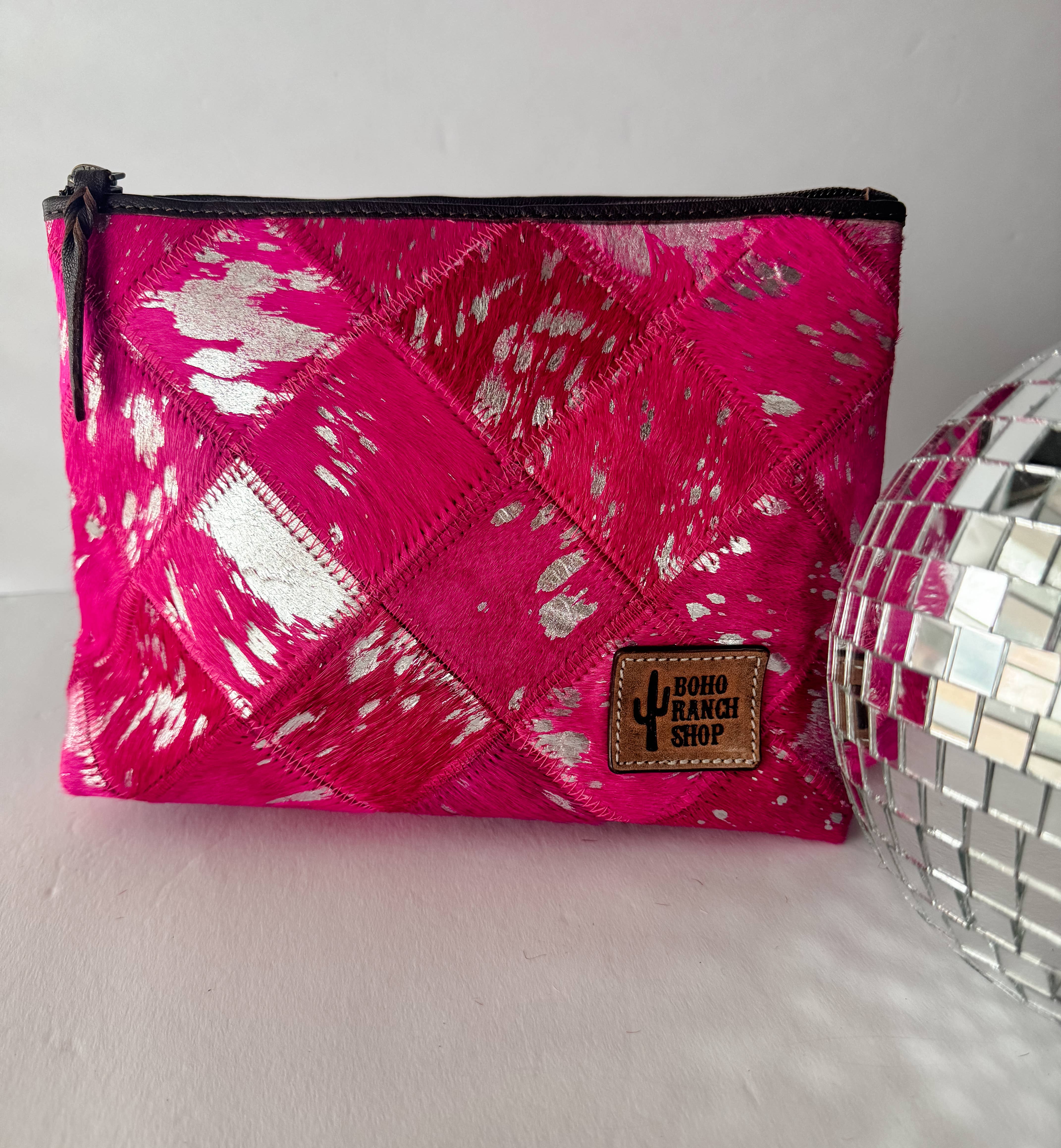 Boho Ranch Shop - Venta al por mayor Bolsa para maquillaje - Neceser de viaje de piel de vaca a cuadros estilo occidental6