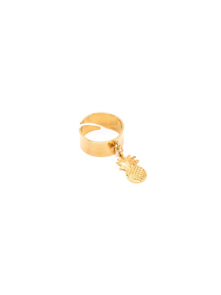 Amulette ring for wholesale by Maison Plune
