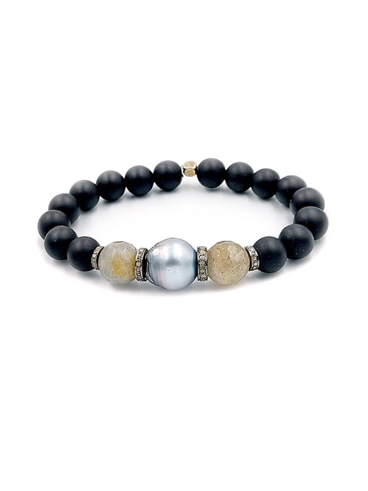 Bracelet en onyx noir avec perles, labradorite et diamants pour la vente par AVAASI
