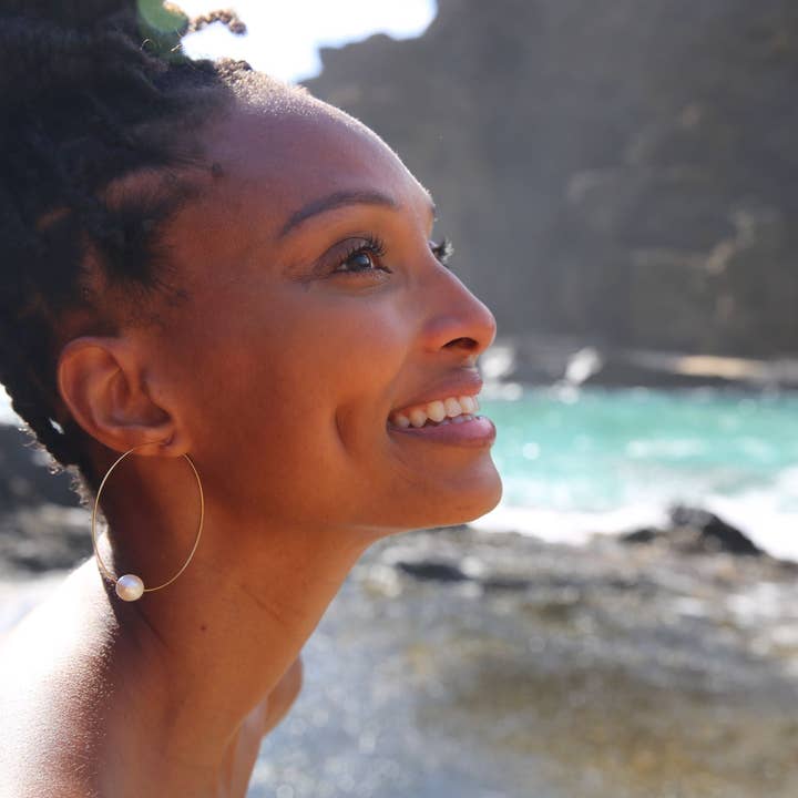 Leighton Lam Designs - Vendita all'ingrosso Orecchini a cerchio - Orecchini Hula Hoop in oro4