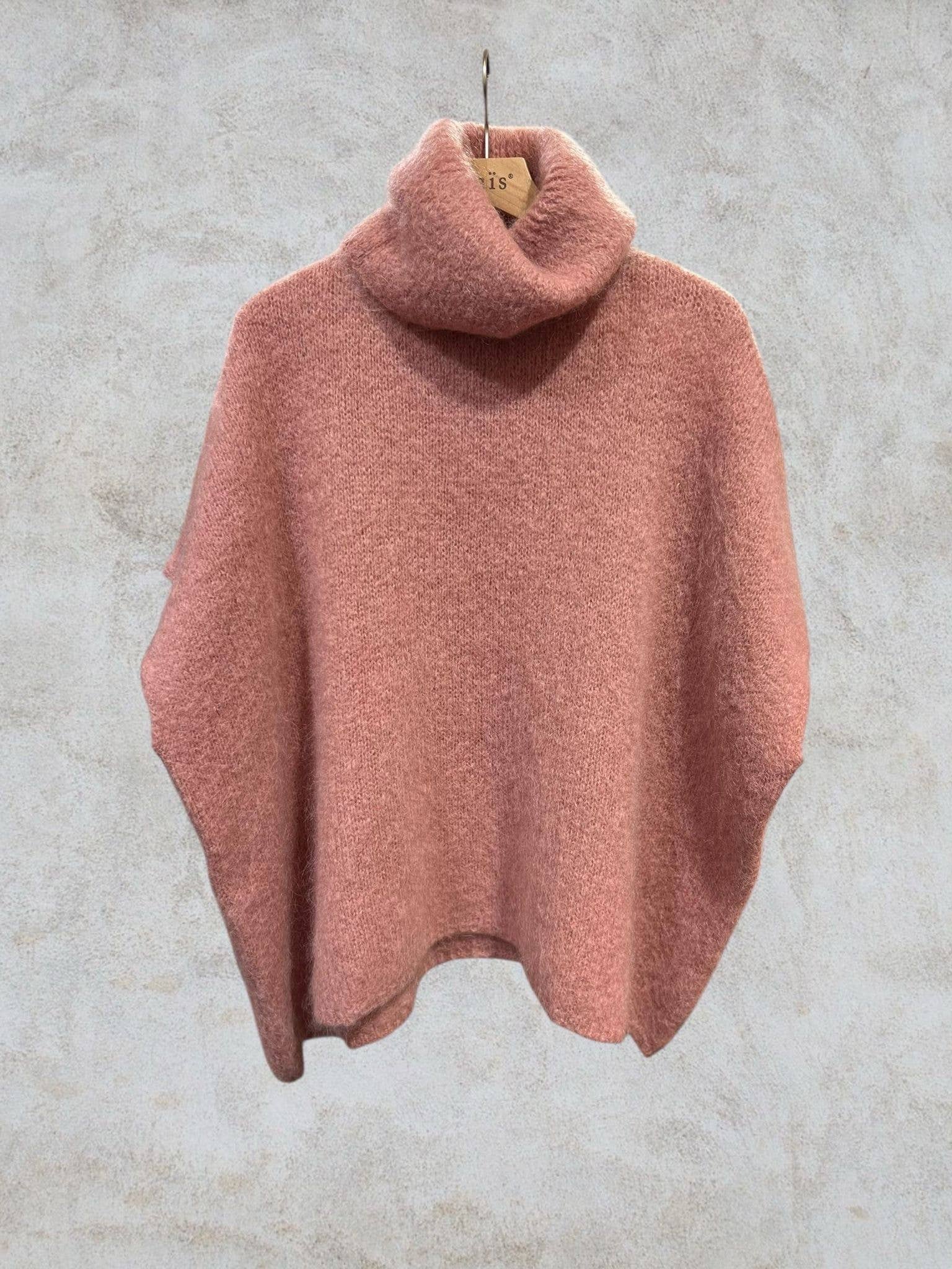 NAÏS PARIS – wholesale Poncho - Dam – Polotröja i ponchostil i mohair och ull20
