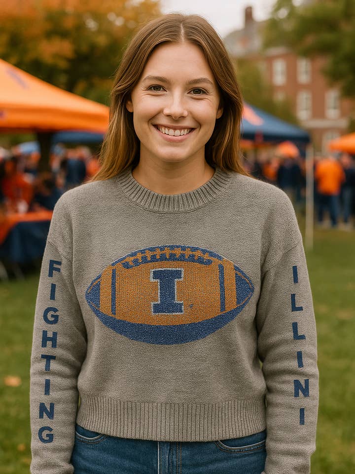 Moving Forward Designs - Wholesale Graphic Sweatshirt - Women's - University of Illinois Gray Crewneck Fighting Illini Football Sweater0