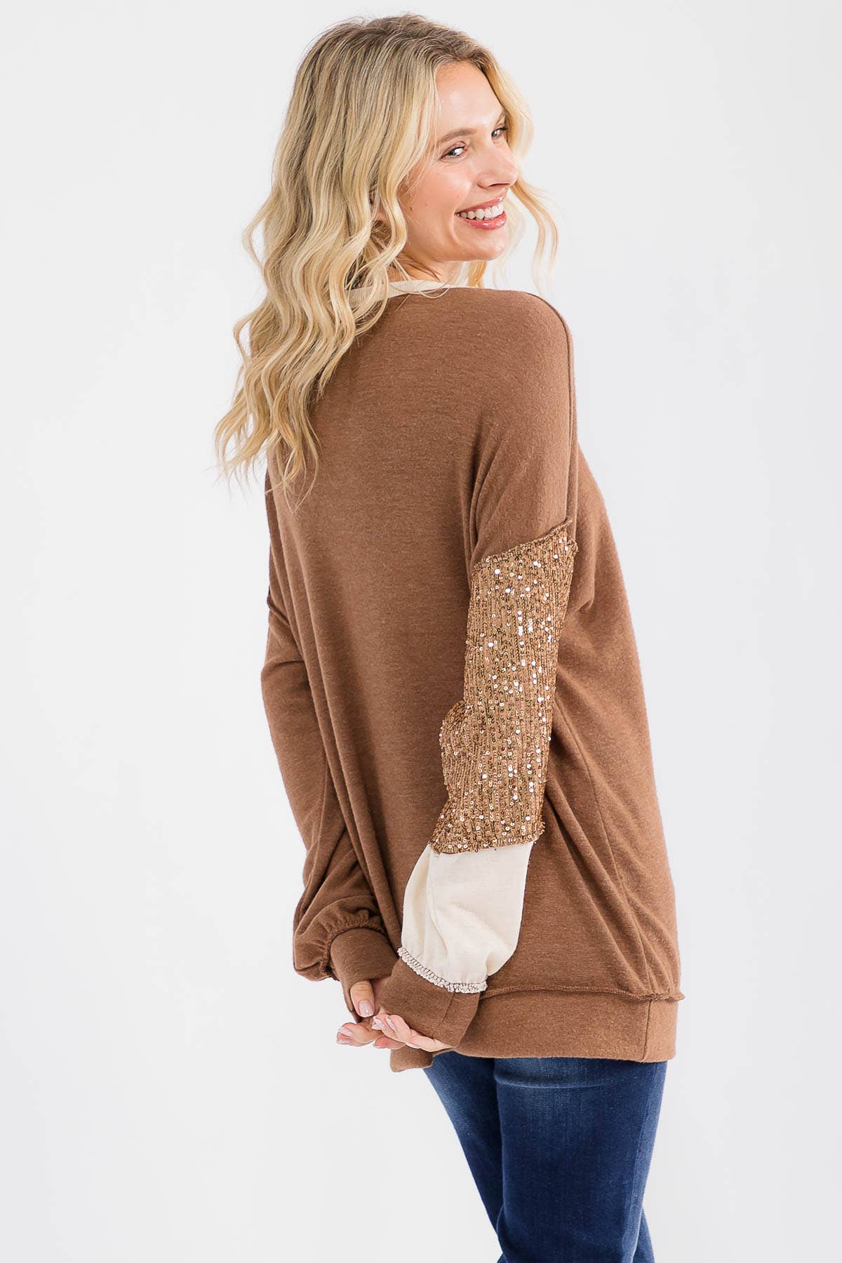 7th Ray – Sweatshirt - Mulher por atacado – Top de Manga Comprida com Bolso Patchwork de Lantejoulas T60601