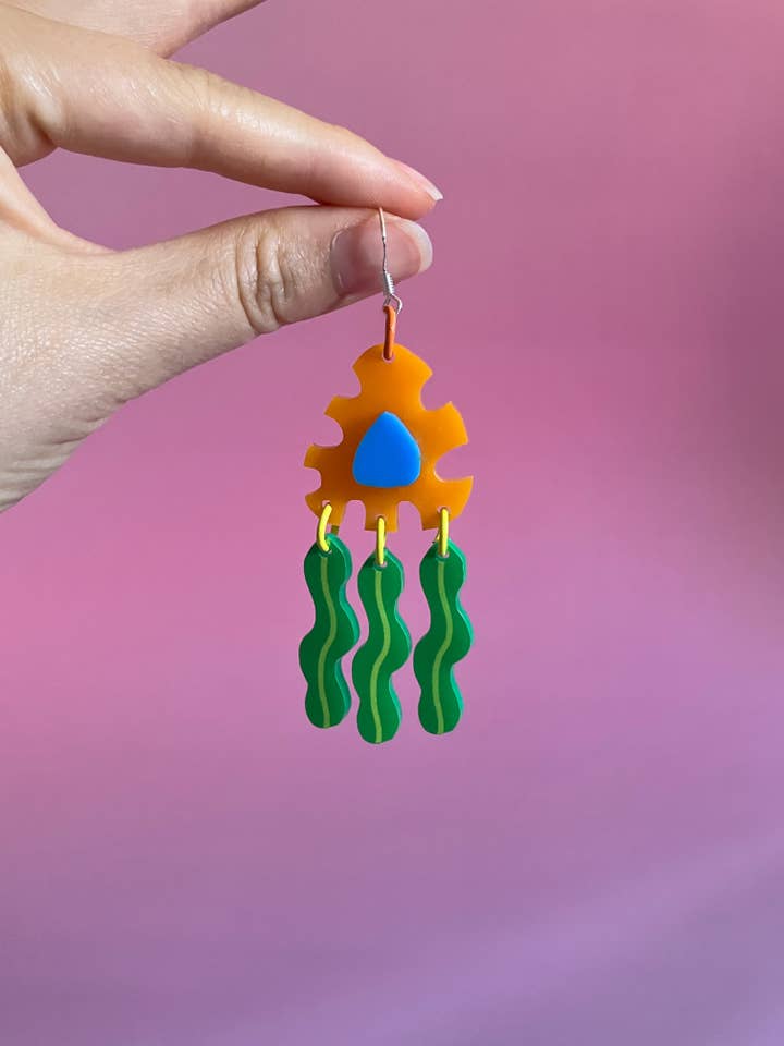 Botanische draagbare accessoires - Kalanchoë oorbellen voor wholesale door Westmount Art UK