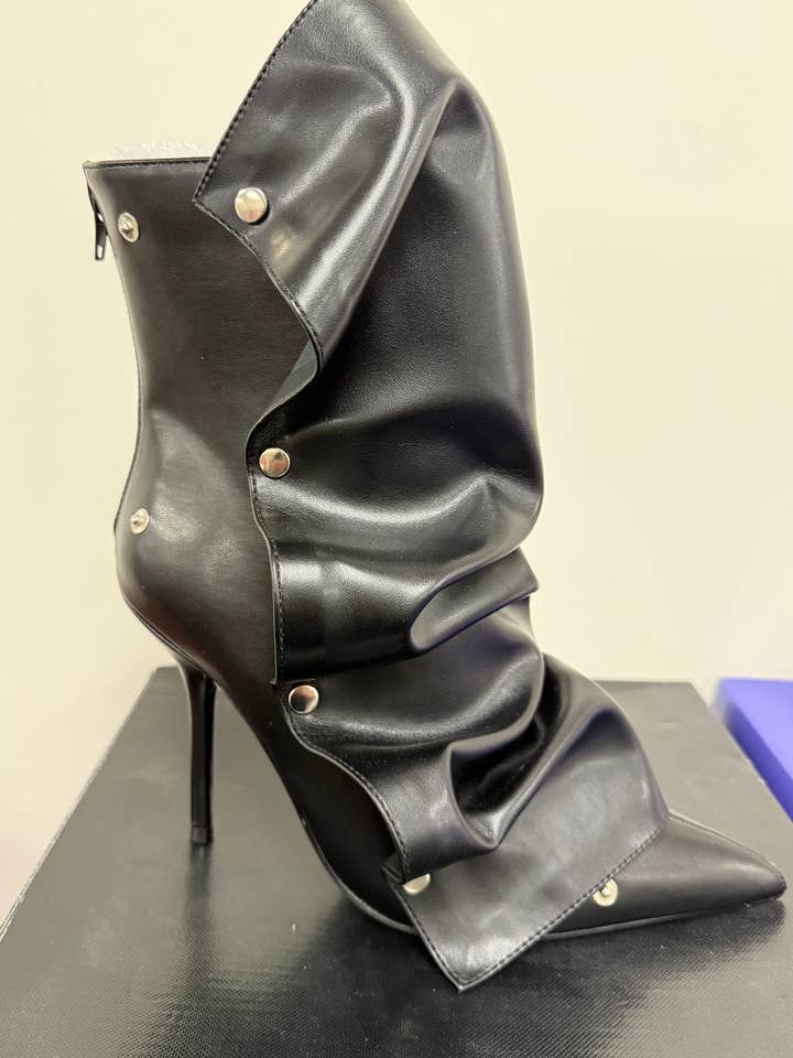 Pointed Toe Stiletto Slouchy Detachable Snap-off Boot- Black for wholesale by Italy's Kloset