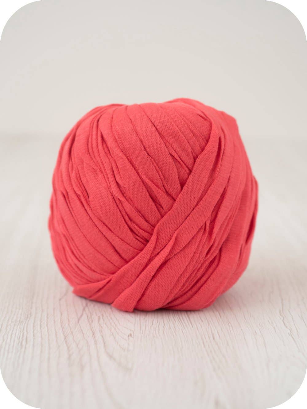 DHG – wholesale Yarn – 200g of Cotton Tape Yarns - Classic Collection24