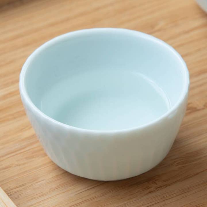 Oda Pottery Sazanami 6cm Sake Cup - Blue White for wholesale by Yamani