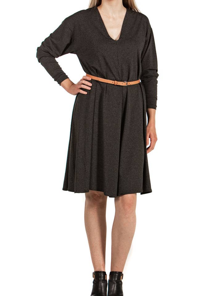 Knieriem Designs - Wholesale Dress - Women's - Oversized V-Neck Long Sleeve Dress in Charcoal or Navy