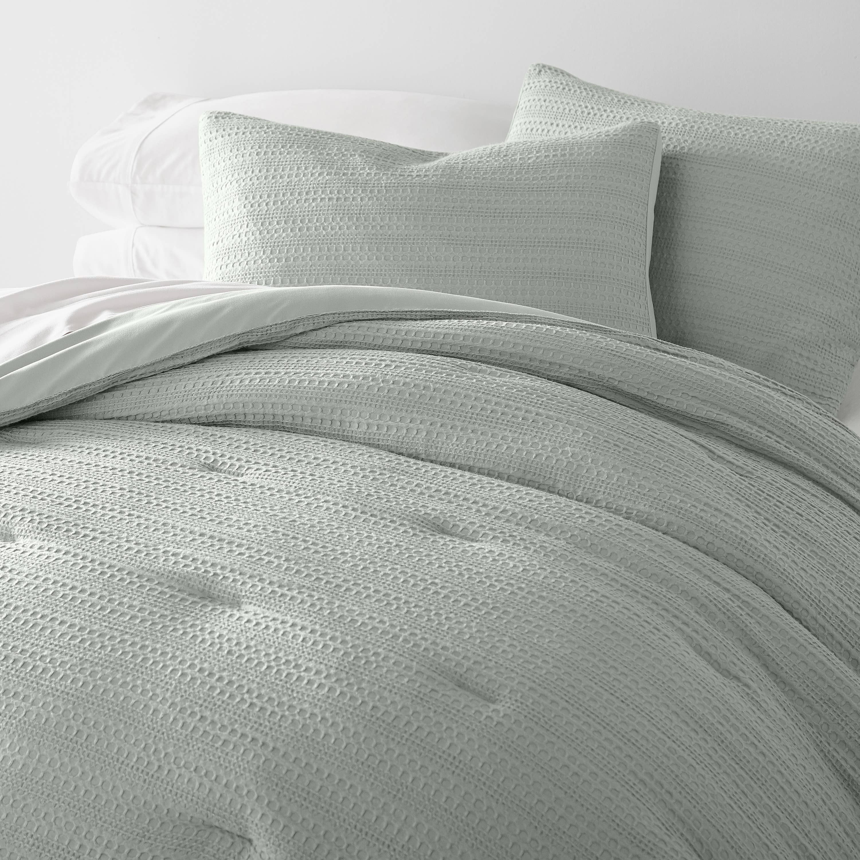 ienjoy Home - Wholesale Bedding Set - Waffle Textured 3 Piece Down Alternative Comforter Set21