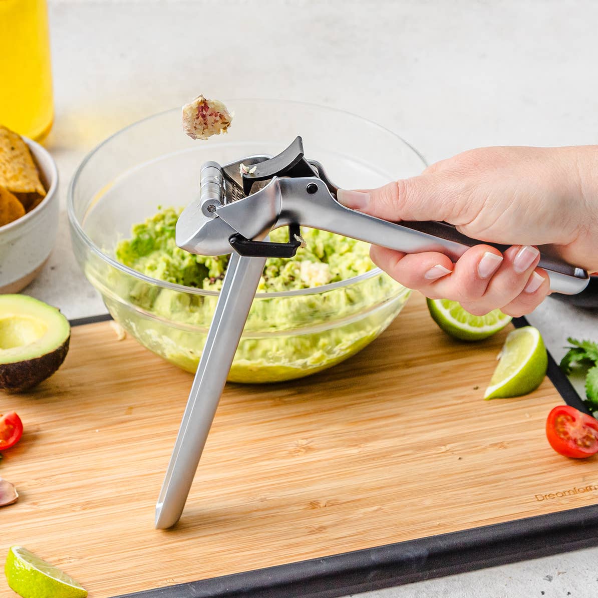 Dreamfarm - Wholesale Kitchen Tool/Gadget - Garject - Garlic Press, Scrape, & Eject2