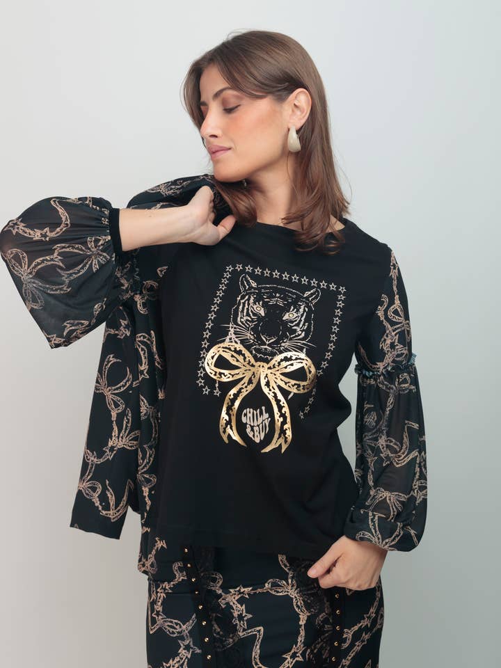 Queen Tiger Bow T-shirt for wholesale by Chill&Buy