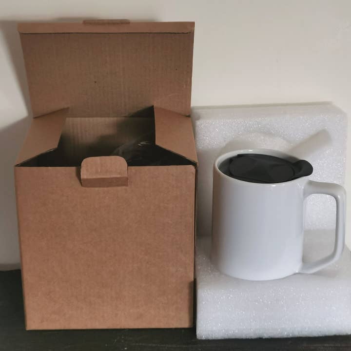 ARTONUSA - Wholesale Coffee Mug - 17 OZ Sublimation Mugs with Cork Bottom and Lid, Case of 126