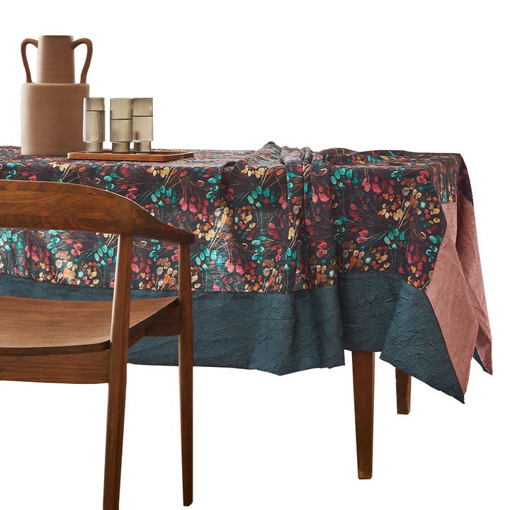 Mazzo - Crushed Taffeta Tablecloth for wholesale by Nydel