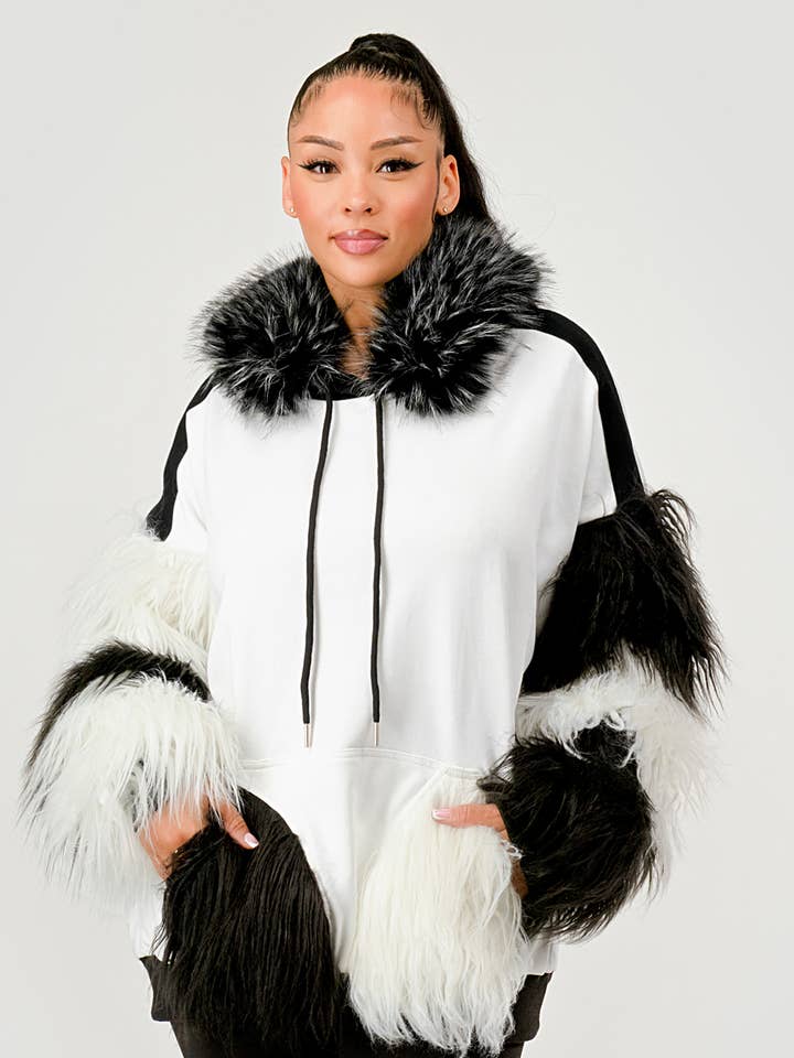 Överdimensionerad hoodie med färgblock i fuskpäls för wholesale av Athina Collection