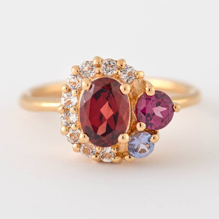 Fascia Brooklyn Granato Cluster per la vendita all'ingrosso da parte di Minette